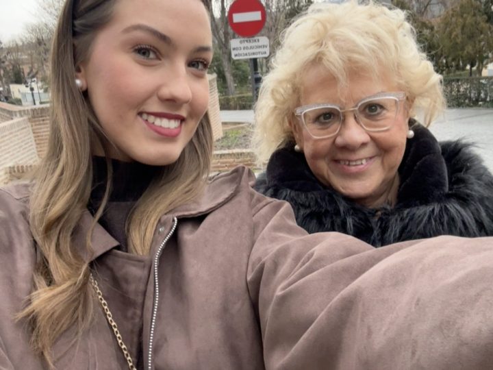 Esperanza Barceló, modista de referencia en Elda: “Mi principal motivación siempre ha sido hacerlo bien”